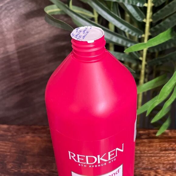 Redken Color Extend Conditioner, Large 33.8 oz Size. New and Sealed! - Picture 8 of 9